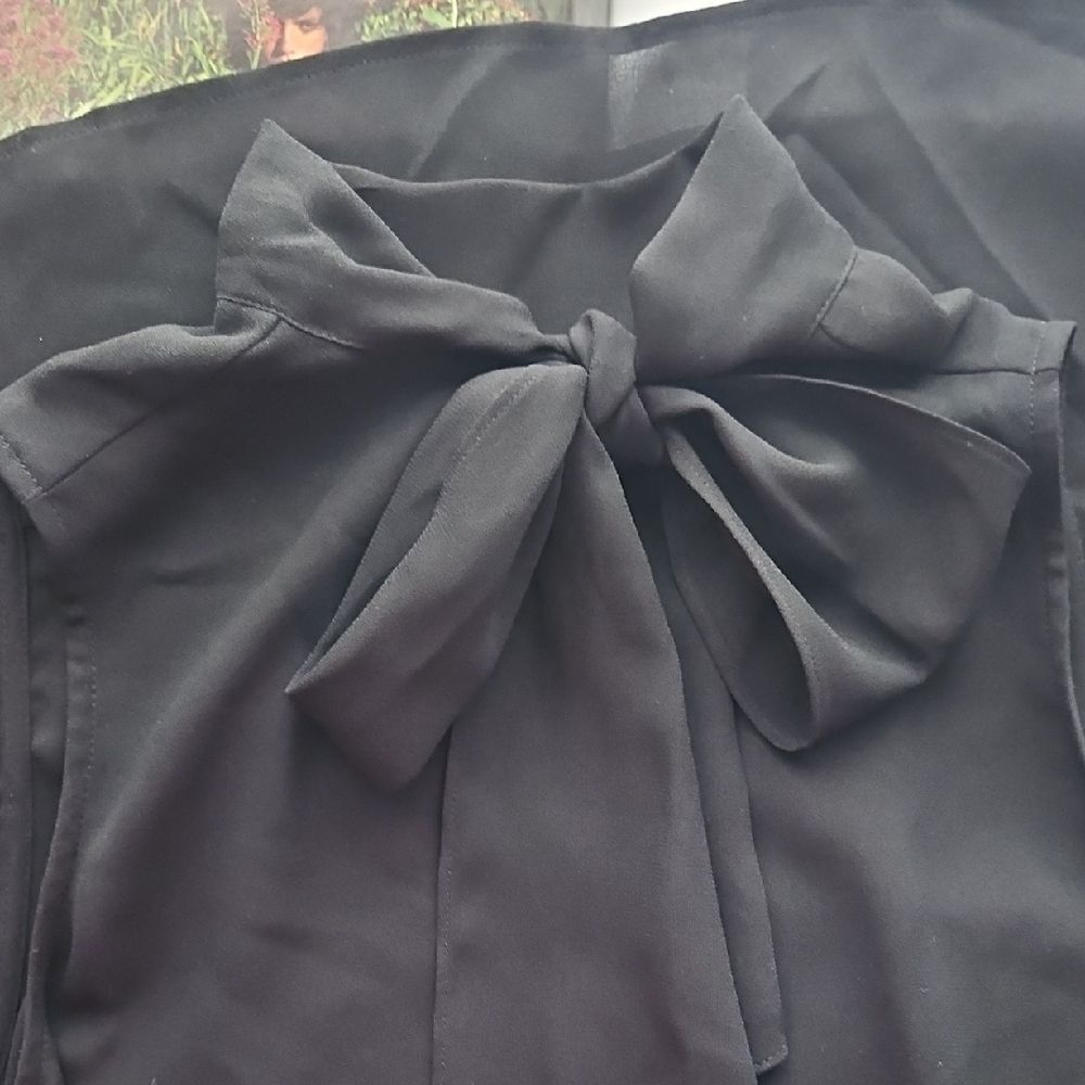 HALOGEN Sheer Top